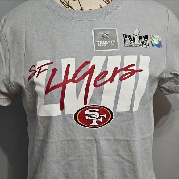 Womens 49ers t-shirt. Official NFL, NWOT, Size S - Picture 2 of 7